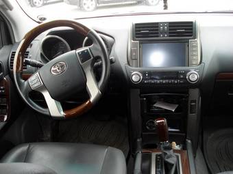 2011 Toyota Land Cruiser Prado Photos