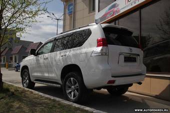 2011 Toyota Land Cruiser Prado Pictures