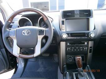 2011 Toyota Land Cruiser Prado Pictures