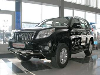 2012 Toyota Land Cruiser Prado Pictures