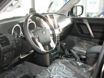 2012 Toyota Land Cruiser Prado Photos