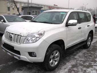 2012 Toyota Land Cruiser Prado Photos