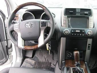 2012 Toyota Land Cruiser Prado Wallpapers