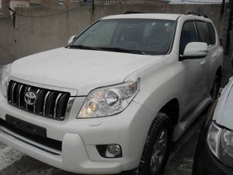 2012 Toyota Land Cruiser Prado Pictures