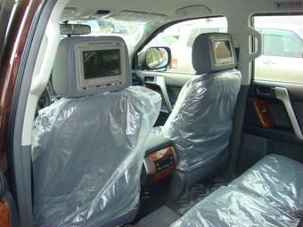 2012 Toyota Land Cruiser Prado Pictures