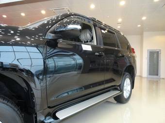 2012 Toyota Land Cruiser Prado Pictures