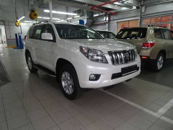 2012 Toyota Land Cruiser Prado Pictures