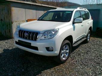 2012 Toyota Land Cruiser Prado Photos