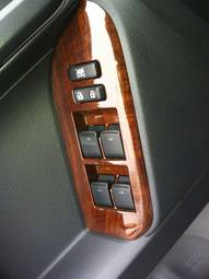 2012 Toyota Land Cruiser Prado Pictures