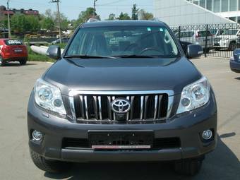 2012 Toyota Land Cruiser Prado Pictures