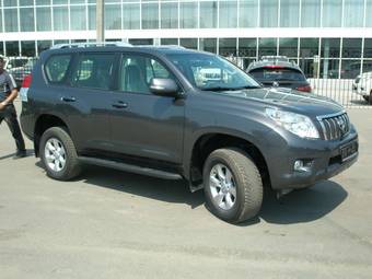 2012 Toyota Land Cruiser Prado Pics