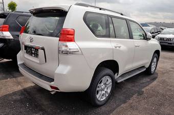 2012 Toyota Land Cruiser Prado Photos