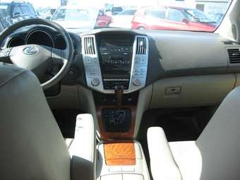 2003 Toyota Lexus Pictures