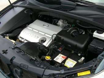 2005 Toyota Lexus Photos