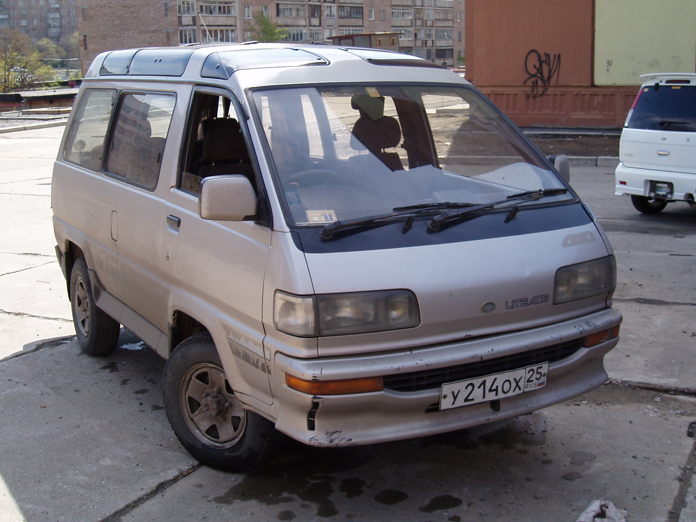 1990 Toyota Lite Ace