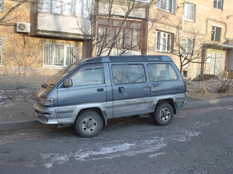 1990 Toyota Lite Ace