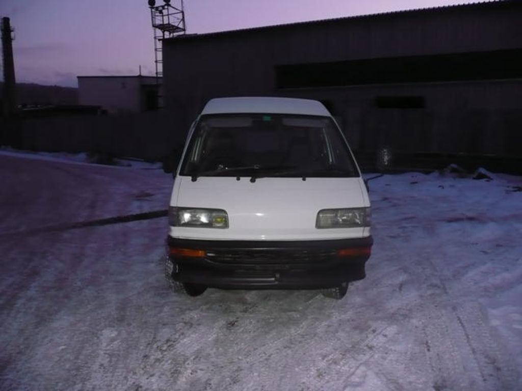 1990 Toyota Lite Ace