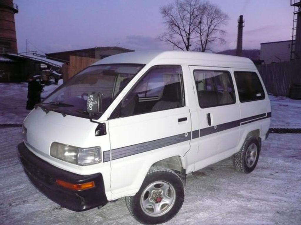 1990 Toyota Lite Ace