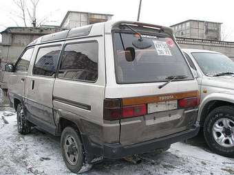 1990 Toyota Lite Ace Photos