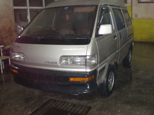 1992 Toyota Lite Ace