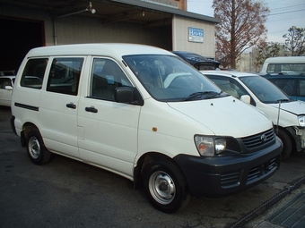 2000 Toyota Lite Ace