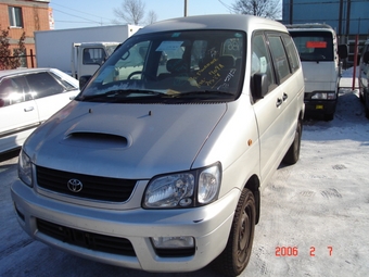 2000 Toyota Lite Ace