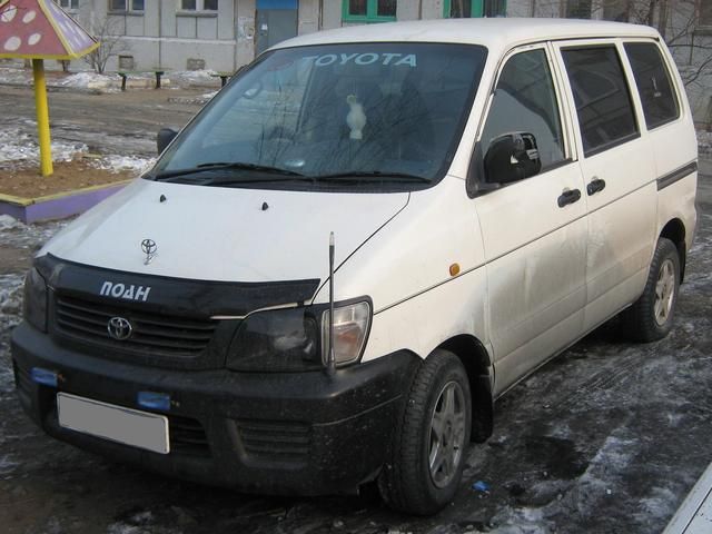 2000 Toyota Lite Ace