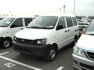 2000 Toyota Lite Ace Pictures