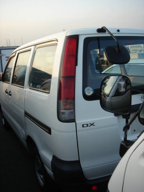 2000 Toyota Lite Ace Photos