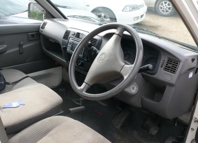 2002 Toyota Lite Ace