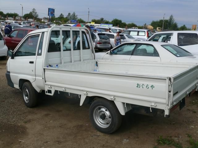 2002 Toyota Lite Ace