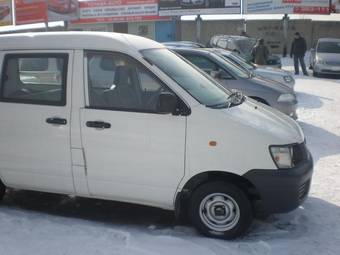 2002 Toyota Lite Ace Photos