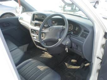 2002 Toyota Lite Ace Images