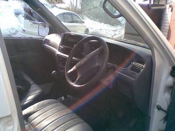 2002 Toyota Lite Ace Pictures