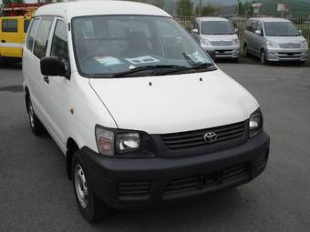 2002 Toyota Lite Ace Photos