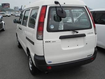 2002 Toyota Lite Ace Pictures