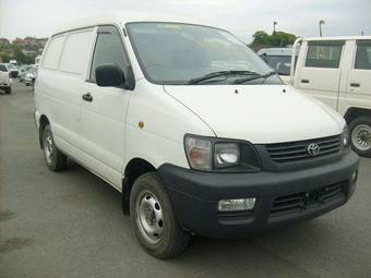 2002 Toyota Lite Ace Pics