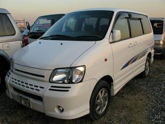 2002 Toyota Lite Ace Photos