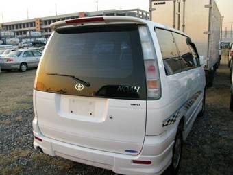 2002 Toyota Lite Ace Pictures