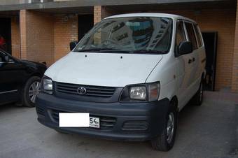 2002 Toyota Lite Ace Pictures