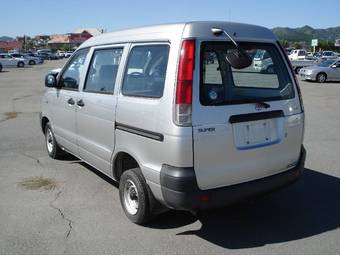 2002 Toyota Lite Ace Photos