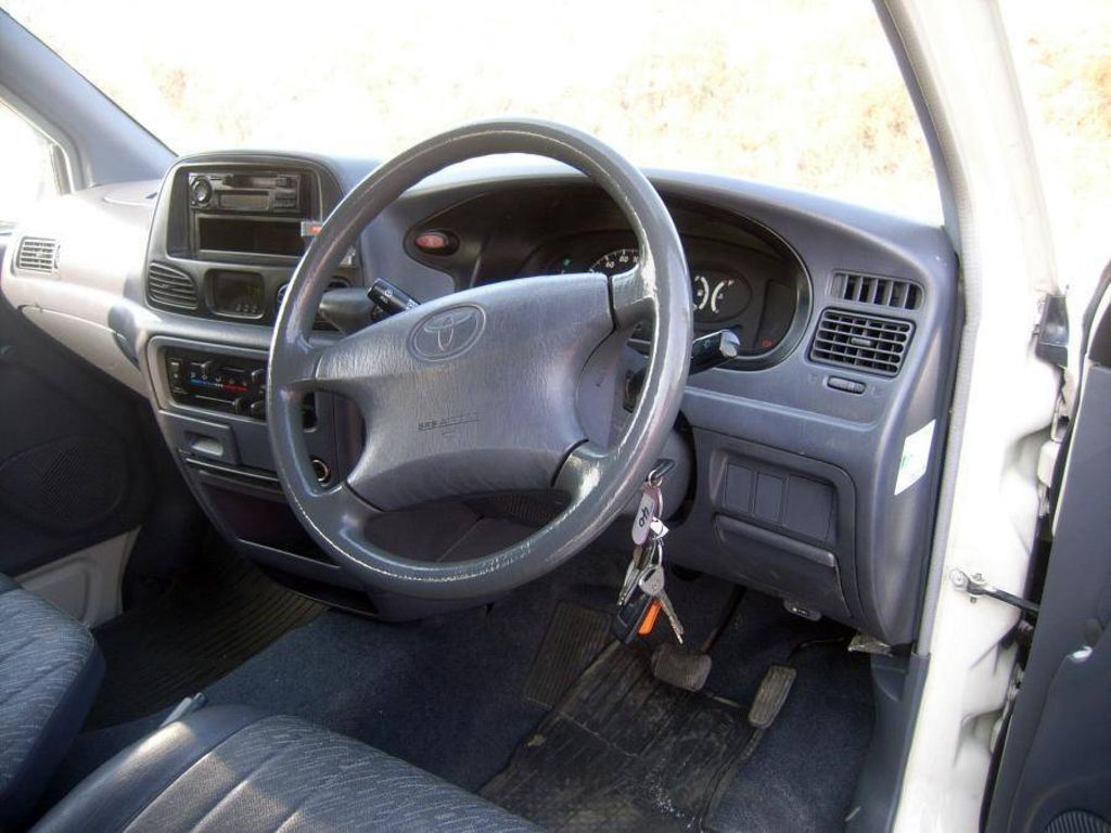 2003 Toyota Lite Ace