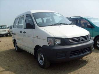 2003 Toyota Lite Ace Pictures