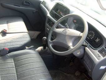2003 Toyota Lite Ace Photos
