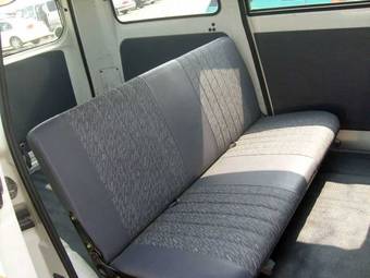 2003 Toyota Lite Ace Pictures