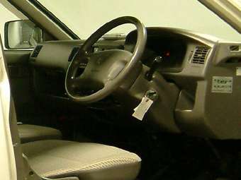 2004 Toyota Lite Ace Photos