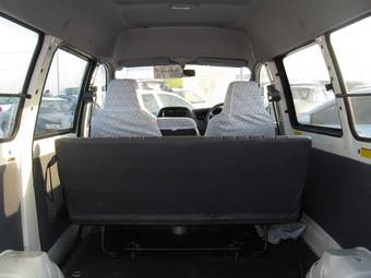 2004 Toyota Lite Ace Pictures