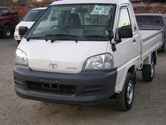 2005 Toyota Lite Ace Pictures