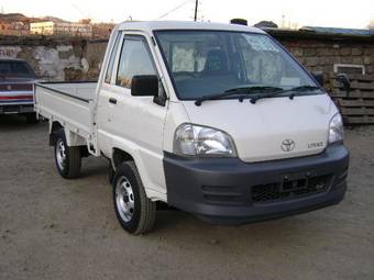 2005 Toyota Lite Ace Pictures