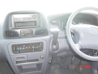 2005 Toyota Lite Ace Photos